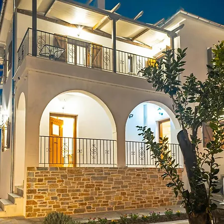 Kostis Orange Aparthotel