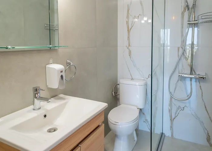 Kostis Orange Aparthotel Volos