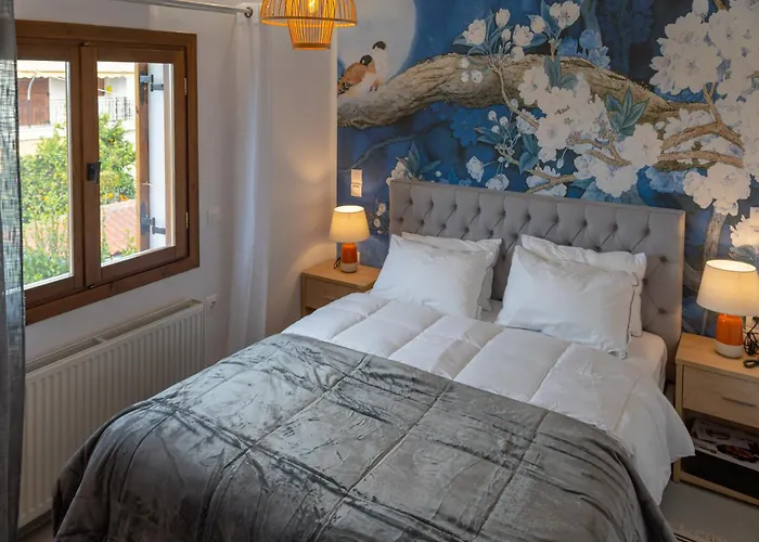 Kostis Orange וולוס